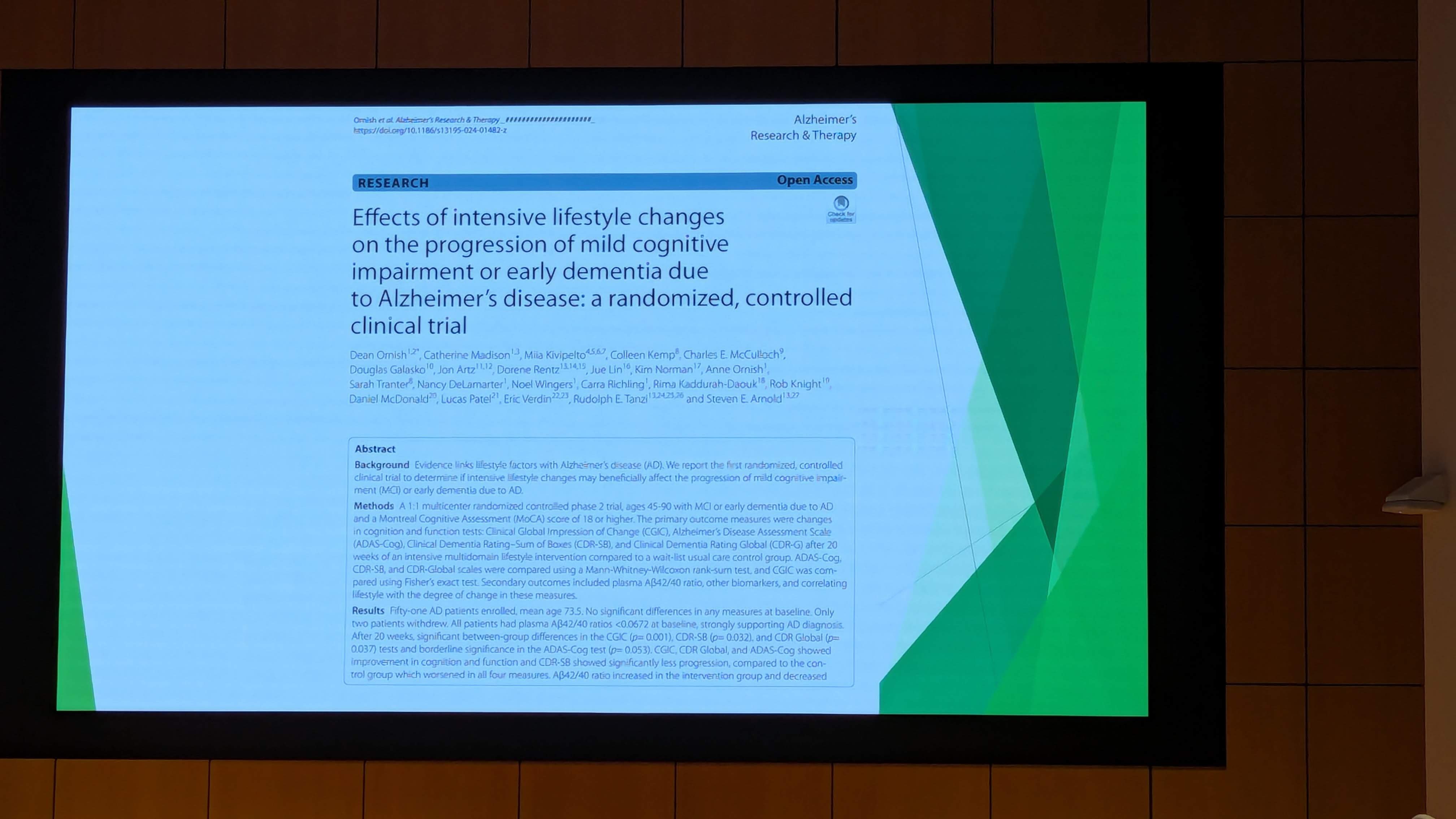 PXL_20251210_234554417